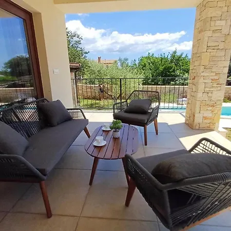 Sunset Villa Bale